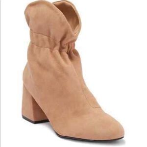 Schutz Catarine Camel Ankle boots.